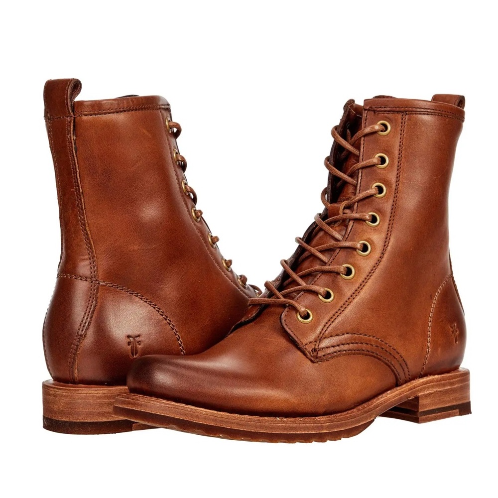 Never worn! Frye Veronica Combat size 9